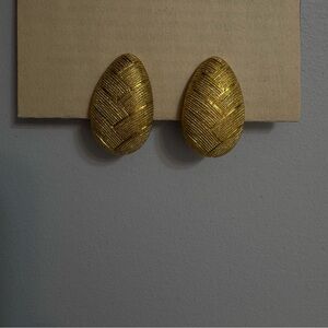 Vintage Monet Goldtone Textured Teardrop clip on Earrings